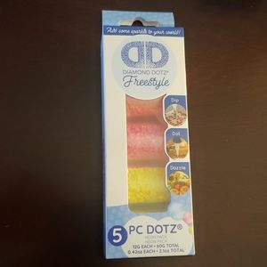 Diamond dotz freestyle arts and crafts 5 packages